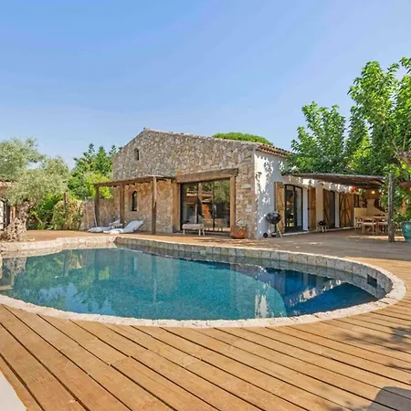 فيلة Villa - 250 M - 5 Bedrooms - Pool - St Tropez Gulf غريمو