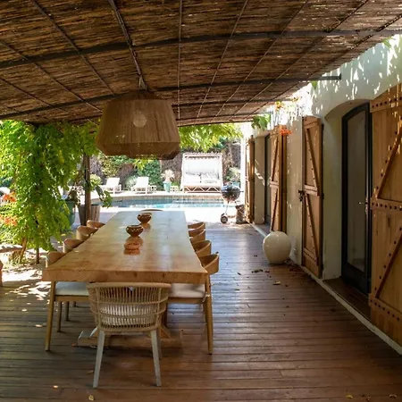 Villa Villa - 250 M - 5 Bedrooms - Pool - St Tropez Gulf Grimaud