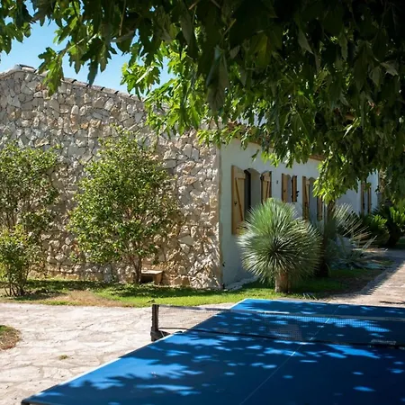 فيلة Villa - 250 M - 5 Bedrooms - Pool - St Tropez Gulf غريمو
